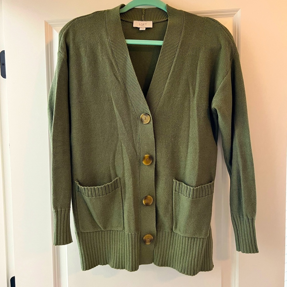 LOFT Olive Oversized Cardigan (XS- fits normal size 6)